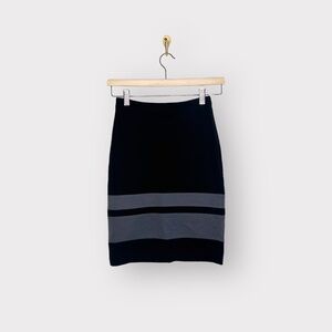 CLUB MONOCO BodyCon Color Block Black & Gray Skirt (Sz 00)